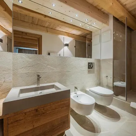 Family Home By Iza * Interlaken